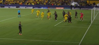 1764114932680030821.gif 闪游27.gif