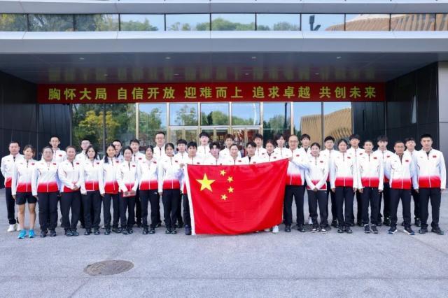 短道世界杯中国队出征 林孝埈亮相任子威暂缺席