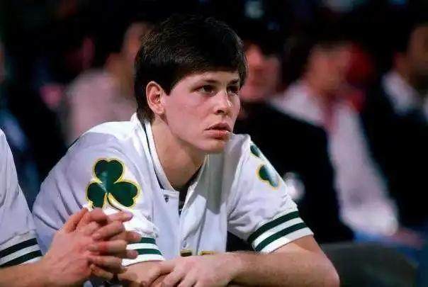 多位高管抱怨戈贝尔交易 安吉再度展现顶级能力